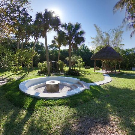 Jupiter Waterfalls - Newly Updated - Tiki Hut, Fire Pit, Kitchen, Pool Heater And More Exterior foto