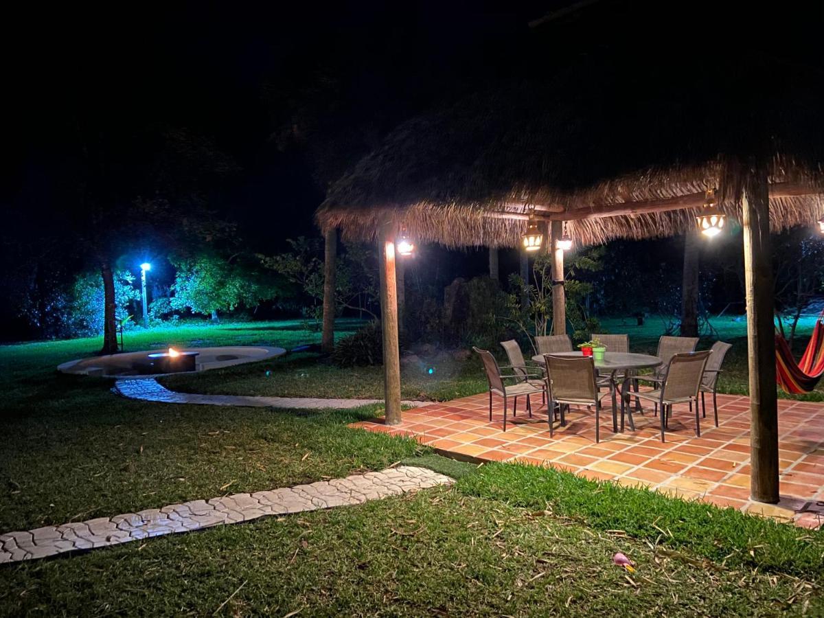 Jupiter Waterfalls - Newly Updated - Tiki Hut, Fire Pit, Kitchen, Pool Heater And More Exterior foto