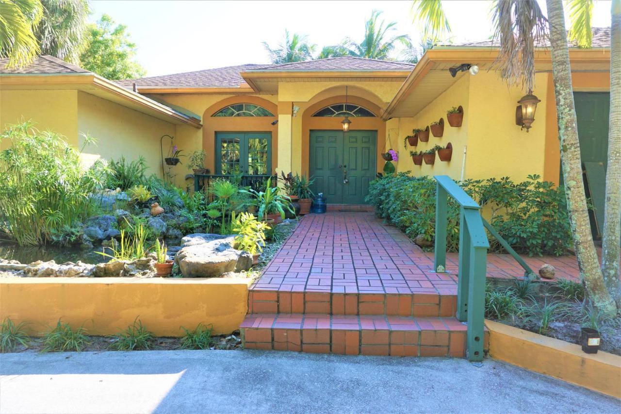 Jupiter Waterfalls - Newly Updated - Tiki Hut, Fire Pit, Kitchen, Pool Heater And More Exterior foto